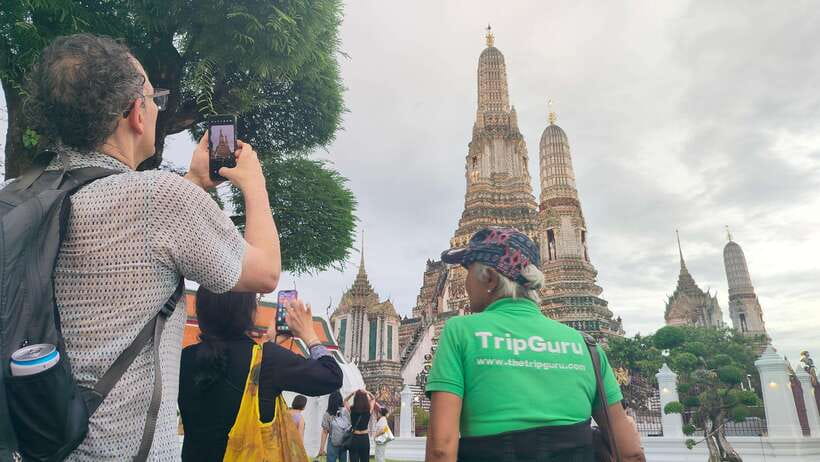 Bangkok: Longtail Boat Canal Tour to Wat Arun - Practical Tips: Shoes, Cash, Sun, and That Wet-Boat Possibility