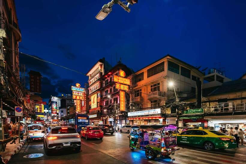 Bangkok: Michelin Guide Street Food Tour by Tuk Tuk - Price and value: why $20 can work if you play it smart
