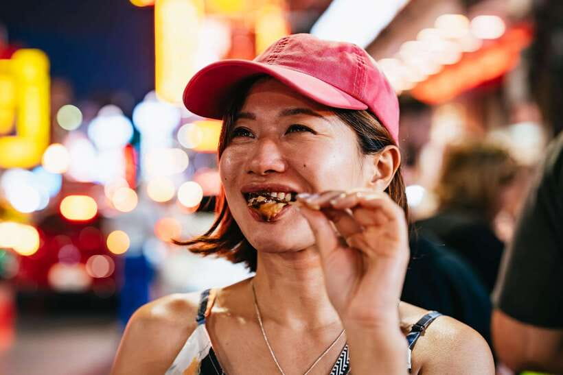 Bangkok: Michelin Guide Street Food Tour by Tuk Tuk - Nai Ek rolled noodles: mini-cigar perfection