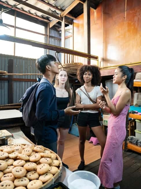 Bangkok: Must-Try Hidden Bike & Food Experience - Traditional Village Visit: Seeing Lives Outside the Main Sights