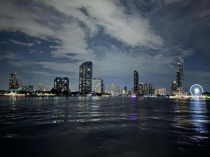 Bangkok: Opulence Luxury River Dinner Cruise - Who this Bangkok dinner cruise suits best