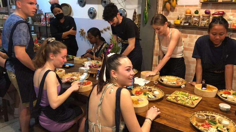 Bangkok: Tingly Thai Cooking School Half-Day Cooking Class - Course by course: Tom Yum Kung and Pad Thai Kung (the two anchors)