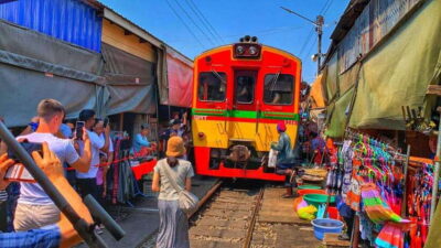 Bangkok: Train Market & Floating Market with Boat Ride - The big setup: how the day flows from Bangkok to markets
