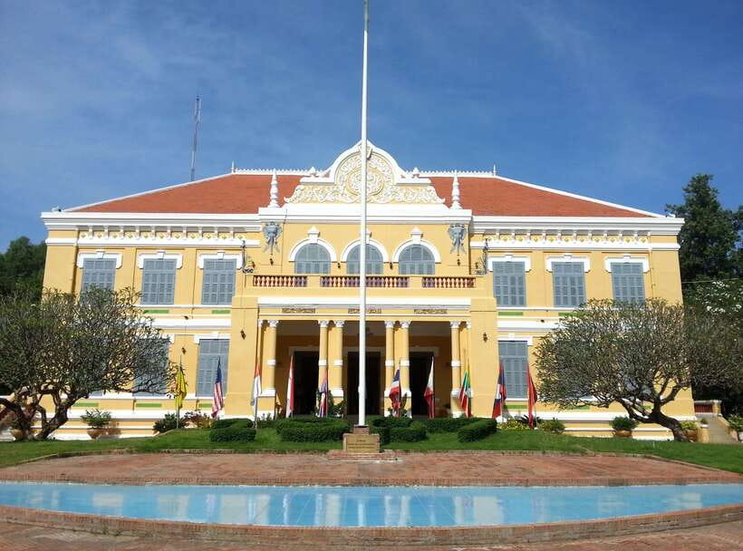 Battambang: Tuk-Tuk, Bamboo Train, Killing/Bat Caves, Sunset - Key Highlights You’ll Actually Care About