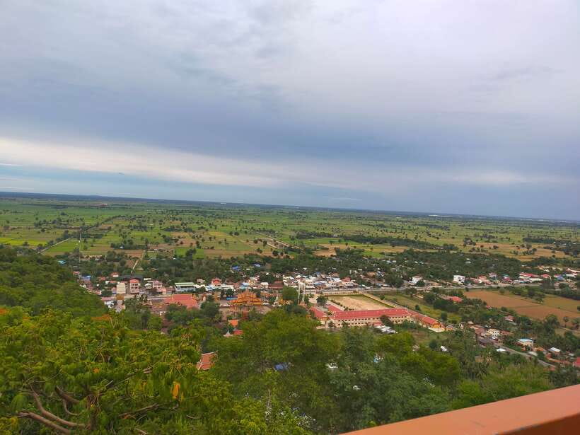 Battambang: Tuk-Tuk, Bamboo Train, Killing/Bat Caves, Sunset - Phnom Sampou and Killing Cave: The Khmer Rouge Stop You Should Go Ready For