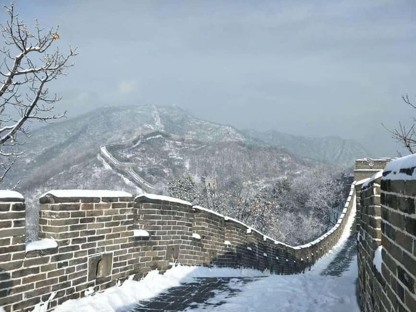 Beijing: Mutianyu Great Wall Daily Tour with Ticket & Lunch - Arriving at Mutianyu: Skip the Fuss, Get to the Wall