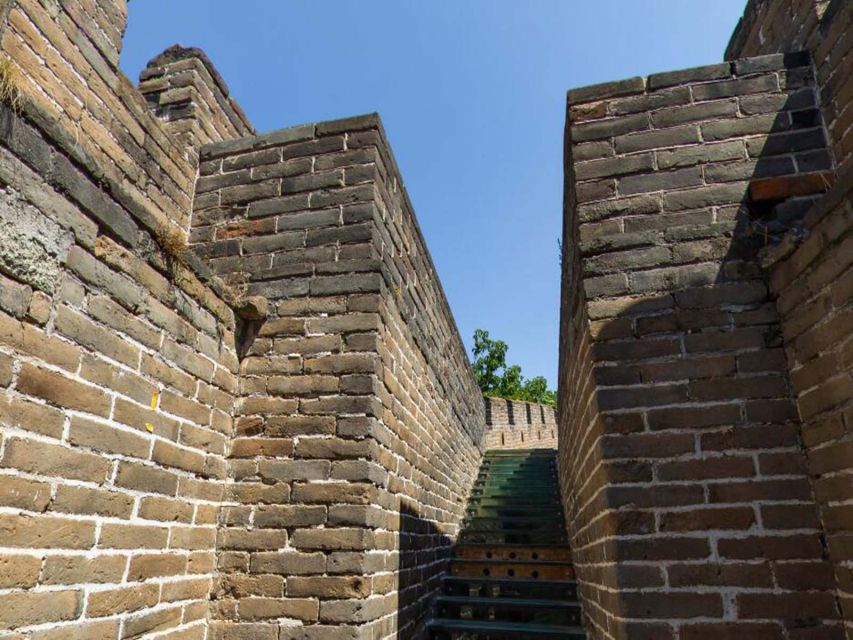 Beijing:Mutianyu/Badaling Great Wall Tour with VIP Fast Pass - Small Gotchas to Plan For (So Your Day Stays Smooth)