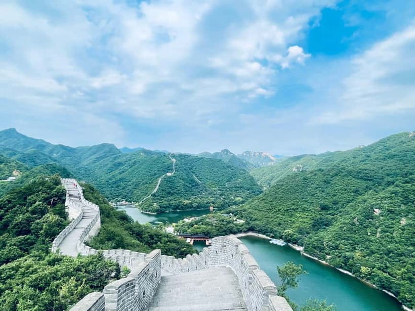 Beijing:Mutianyu/Badaling Great Wall Tour with VIP Fast Pass - The Day’s Flow: Pickup, the Climb, then Free Wandering