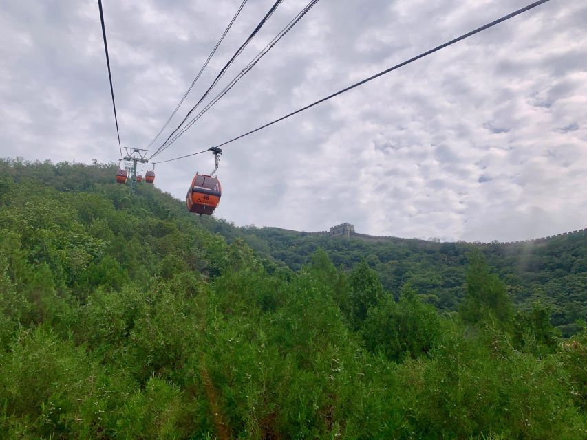 Beijing:Mutianyu/Badaling Great Wall Tour with VIP Fast Pass - Mutianyu VIP Express: Cable Car or Ski Lift plus Toboggan