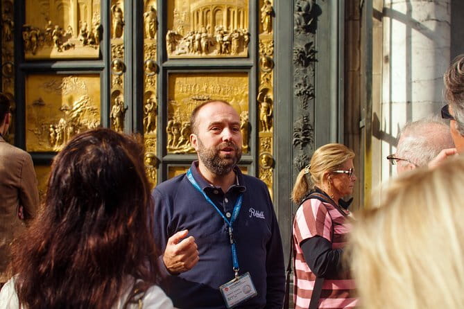 Best of Florence: Small Group Tour Skip-the-Line David & Accademia with Duomo - Setting out from Piazza San Marco: why the start point matters
