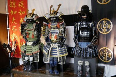 Best Samurai Experience in Tokyo - Kimono and hakama first: the fastest way to feel like a samurai