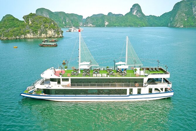 BEST SELLER - Halong 5 Star Day Cruise: Buffet, Wine & Jacuzzi - Titop Island: Viewpoint Climb or Beach Time