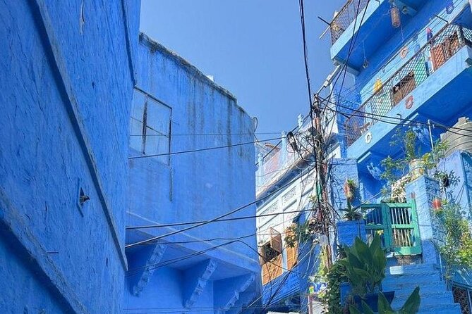 Blue City Heritage Private Walking Tour With Pickup and Drop-Off - Rani Mahal, clock tower, and the best photo rhythm