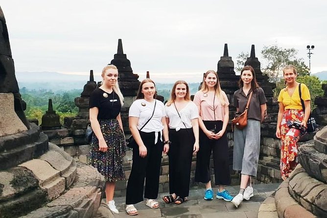 Borobudur Sunrise from setumbu Hill , Merapi Volcano & Prambanan Full Day Tour - Prambanan at day’s end: Shiva temples and the Monday twist