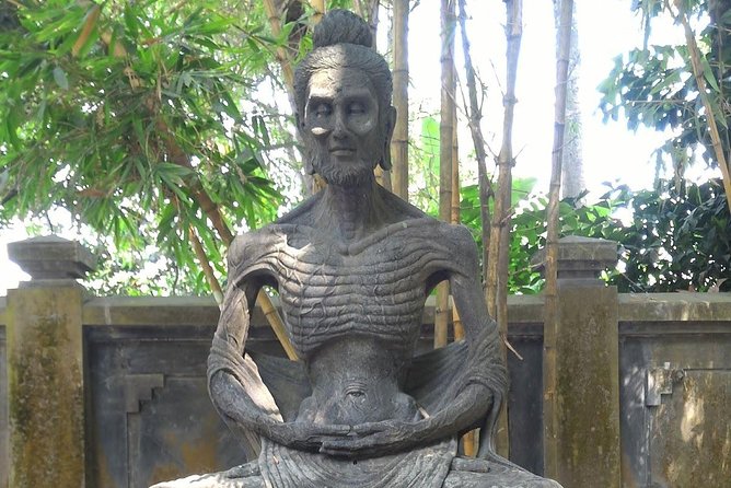 Borobudur Temple Climb To The Top & Prambanan Temple - 1 day tour - Borobudur Top Climb: Sunrise Upgrade and the 1,200 Visitor Cap