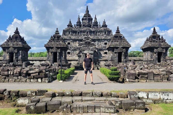 Borobudur Temple Climb To The Top & Prambanan Temple - 1 day tour - Price and Value: What $105 Buys (and What You Should Budget)