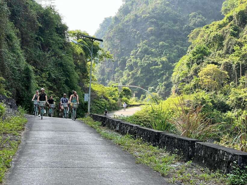 Cat Ba: Lan Ha, HaLong bay full day- biking, kayaking, lunch - Late-day ritual: sunset party and a calm landing back in Cat Ba
