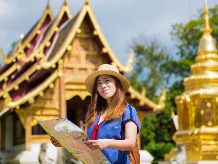 Chiang Mai: 3 Hour Old City and Temples Guided Walking Tour - Sustainable touring with GSTC and carbon offsets