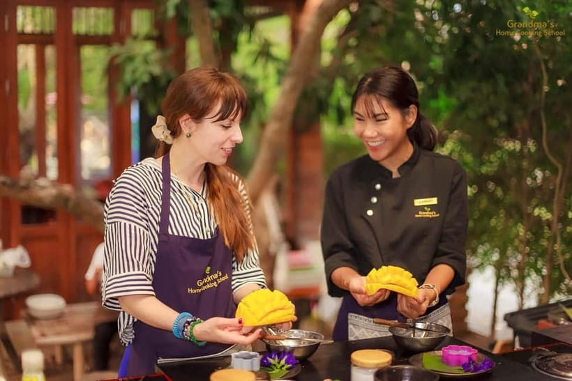 Chiang Mai: Authentic Thai Cooking Class and Farm Visit - Market visit: learn the ingredients behind tom yum, pad Thai, and curry