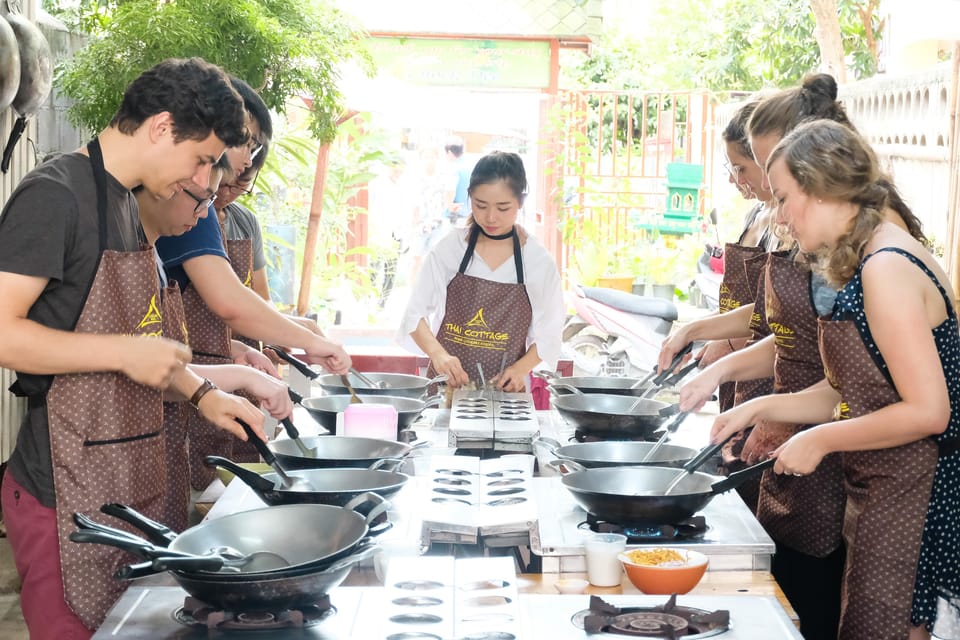 Chiang Mai: Cooking Class, Market and Thai Herbs Garden Tour - Organic herb garden kitchen: the vibe and why it helps you cook better