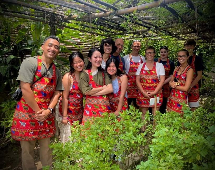 Chiang Mai: Cooking Class, Market & Thai Herbs Garden Tour - How the Chiang Mai 210-Minute Flow Actually Works