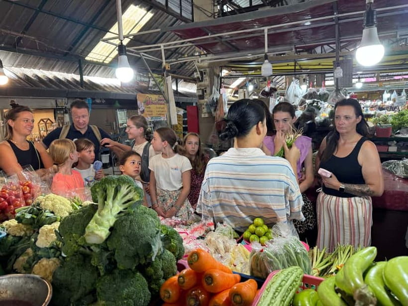 Chiang Mai: Cooking Class with Market Tour and Pickup - Curry paste from scratch: the lesson that sticks