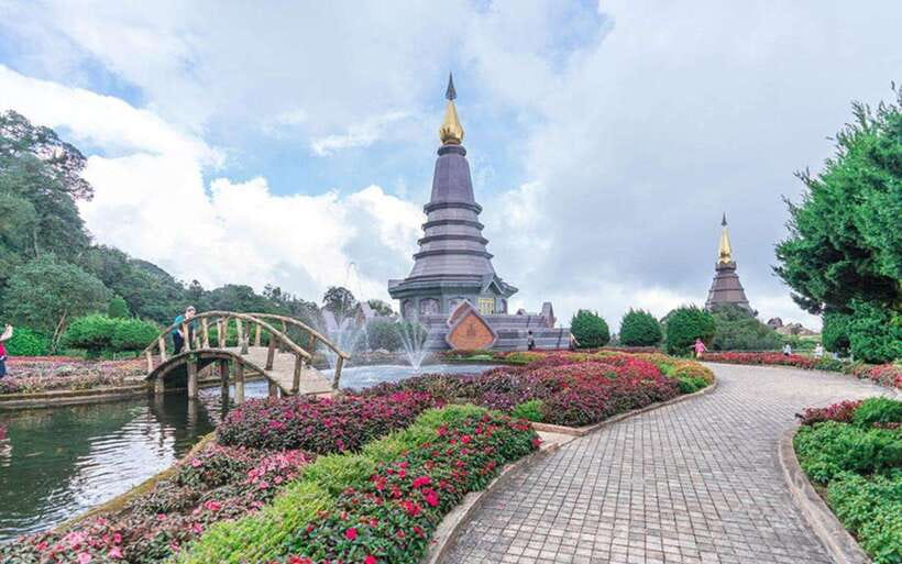 Chiang Mai: Doi Inthanon National Park and Pha Dok Siew Trek - Karen village, coffee, and food that keeps the day from feeling rushed