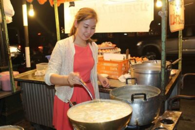 Chiang Mai: Evening Local Street Food Market Tour - Price and time: is $40 a fair deal?