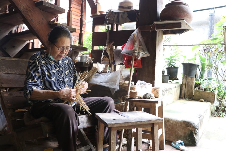 Chiang Mai: Gibbons, Trekking & Mae Kampong Small Group Tour - Key Things You’ll Remember