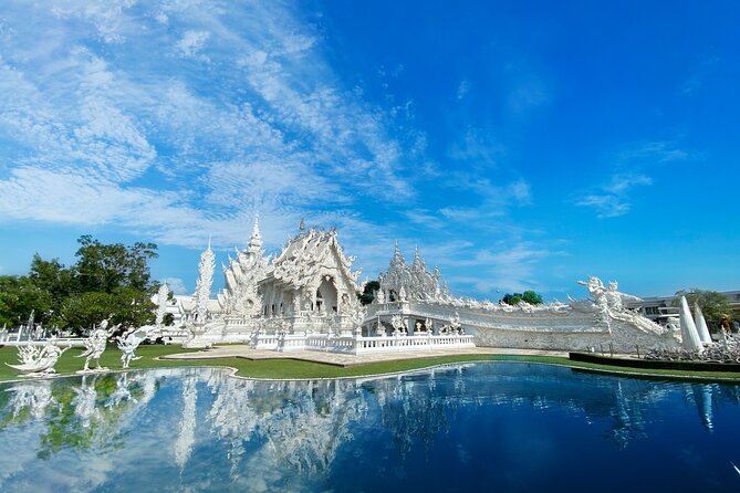Chiang Rai Day Trip from Chiang Mai City with Golden Triangle - Wat Rong Khun (White Temple): why the colors and details hit so hard