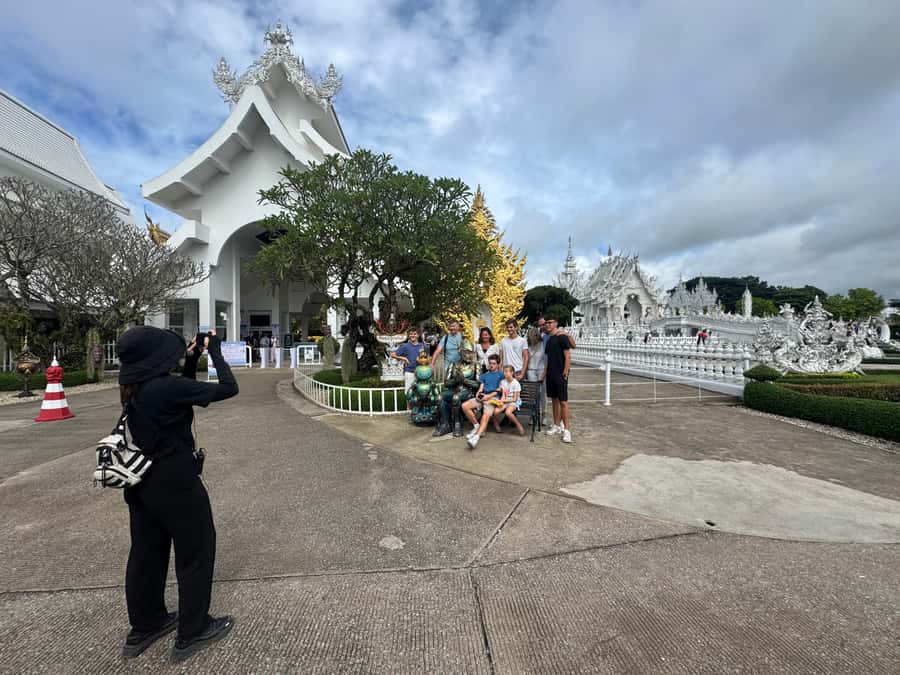 Chiang Rai: Explore 7 Major Sites with All Tickets Included - Baan Dam (Black House Museum): antiques, woodwork, and odd 3D-style art