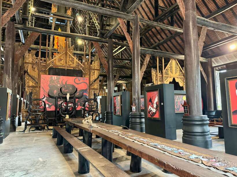 Chiang Rai: Iconic Temples & 7 Major Sites—River View Buffet - What makes the tour feel worth it: guide energy, small group size, and comfort