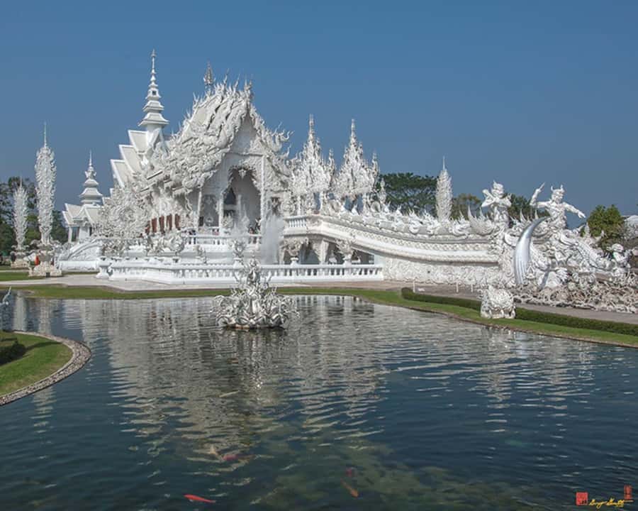 Chiang Rai: White, Blue, Red Temples, Long Neck Tour - Price and what you’re really buying for $57