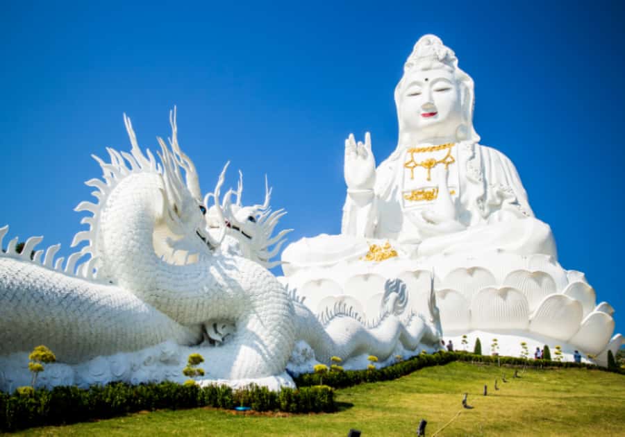 Chiang Rai: White, Blue, Red Temples, Long Neck Tour - Wat Rong Suea Ten (Blue Temple): calm, colorful, and easy to enjoy