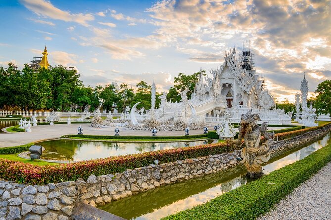 Chiang Rai White Temple, Blue Temple and more from Chiang Mai - Wat Rong Seur Ten Blue Temple: A Clear Contrast After Lunch