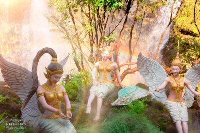 Chiangmai to Chiangrai: 3 Temples, Hot Springs& Lalitta Cafe - Booking the right option: 2 temples vs 3 temples and Lalitta Café time