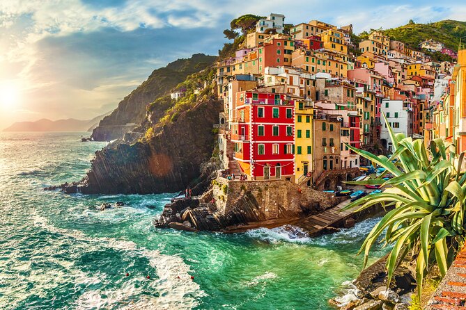 Cinque Terre and Pisa Tower Tour from Florence Semi Private - Price and logistics: is $285.59 worth it for what you actually get?