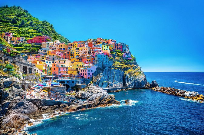 Cinque Terre Small Group or Private Day Tour from Florence - The Winter Swap: Corniglia Changes the Whole Mood
