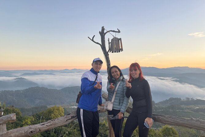 Cloud Hunting and The Glow of Dawn in Da Lat 4:00 - 10:00 AM - Entering The Cloud Viewpoint at Cầu Đất (With a 4:00 AM Wake-Up)