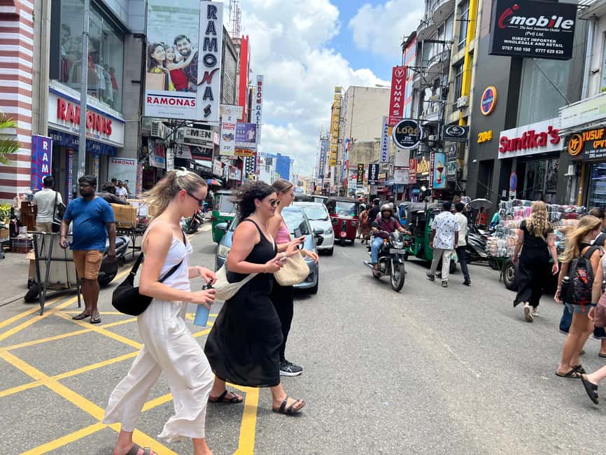 Colombo City Tour by Tuk Tuk Experience - All Inclusive - Tea tasting and the coconut water stop: small inclusions that matter