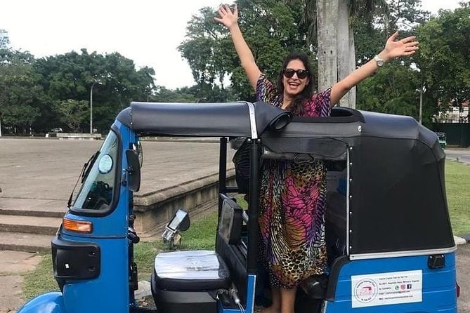 Colombo Tuk Tuk City Tour -Sightseeing Entry Fees & Food Included - Lotus Tower: skyline views, but the ticket is on you