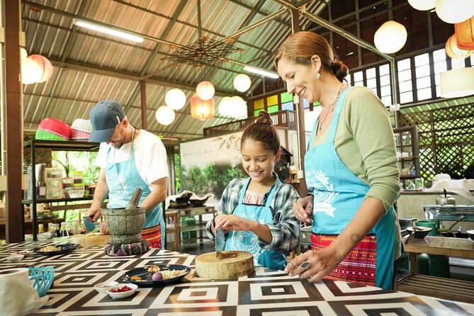 Cooking Class with Organic Farm in Chiang Mai at Mama Noi - Key highlights you’ll care about