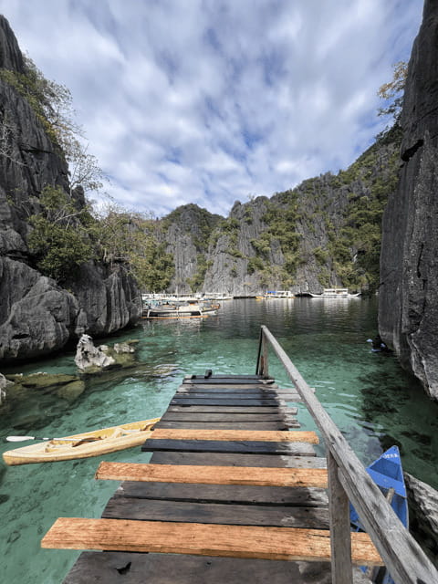 Coron: Private Boat Hire with Guided Tour and Lunch on Beach - Kayangan Lake and Barracuda Lake: early-to-midday timing and photo chances