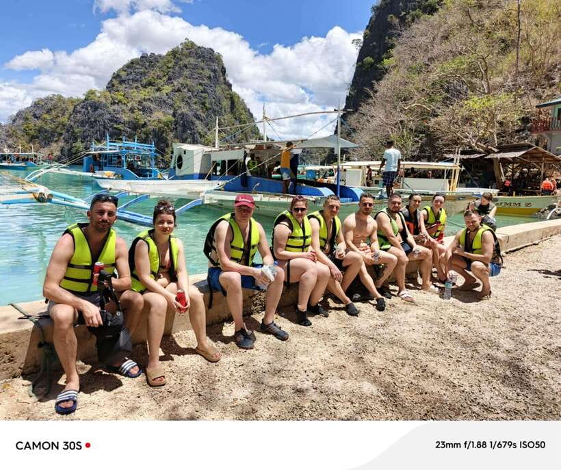 Coron Ultimate Tour: 7 Destinations with Lunch & Transfers - Snorkel masks, fins, and kayaks: what’s optional and how to decide