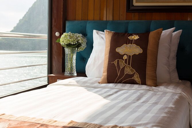 CozyBay Boutique 2D1N Kayak, Swiming ,Titop, Cave, Expressway way - Who should book Cozy Bay, and who should reconsider