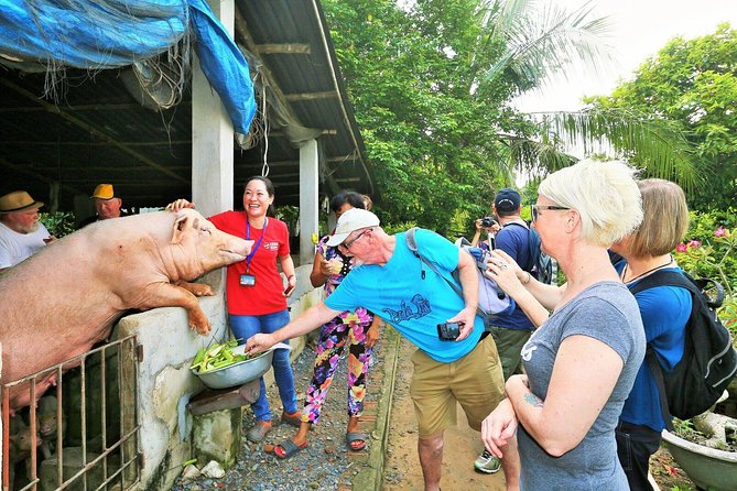 Cu Chi Tunnels Experience from Ho Chi Minh City - Meeting at Saigon Central Post Office and starting with a landmark