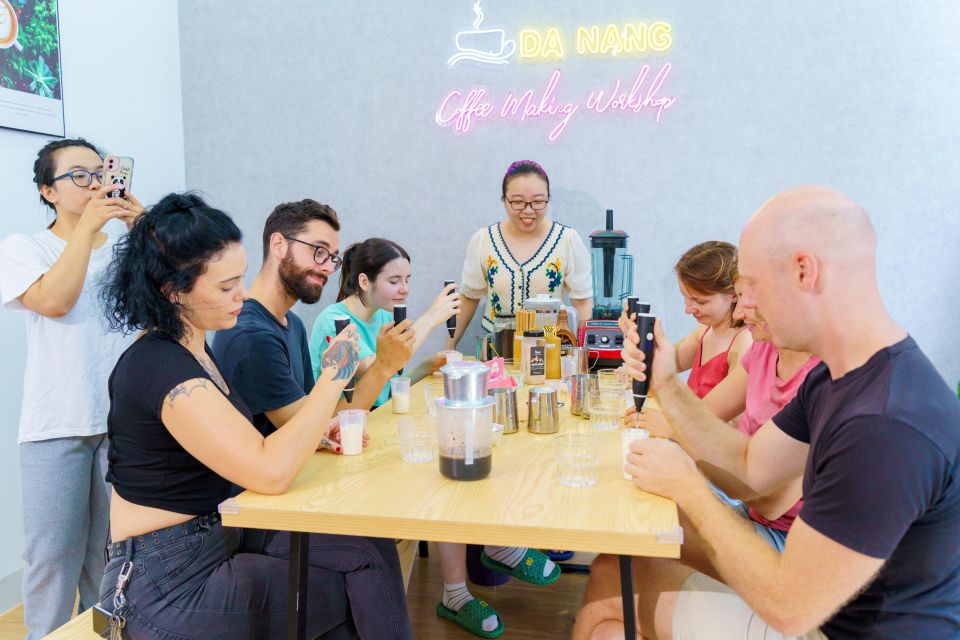 Da Nang Coffee Making Workshop - Meet Jane and the clean setup that makes hands-on easy