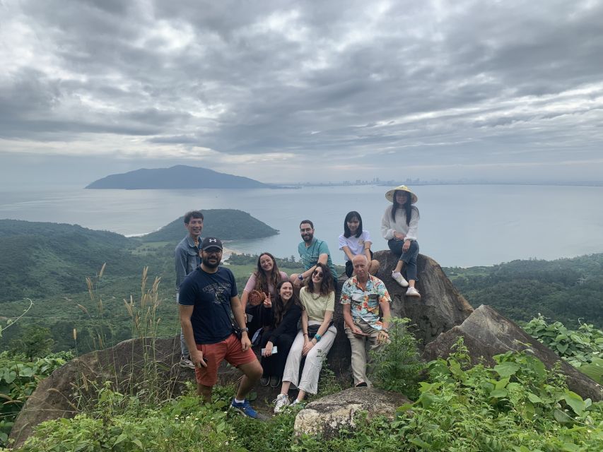 Da Nang/Hoi An: Hue Imperial City via Hai Van Pass & Lunch - Thien Mu Pagoda: the classic Hue viewpoint, explained on your feet