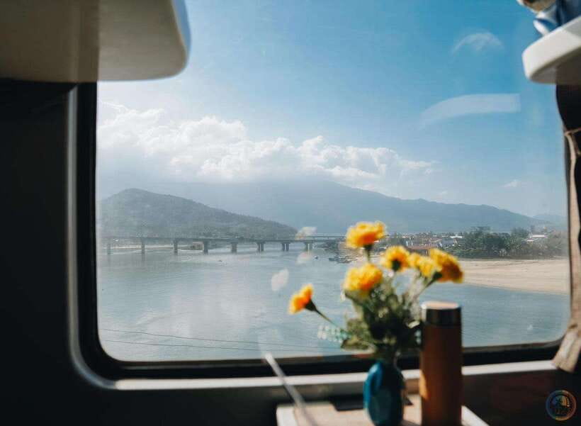 Da Nang: Hue Imperial Day Trip, Hai Van Pass Train, & Lunch - Lunch in Hue: local food, mostly stress-free