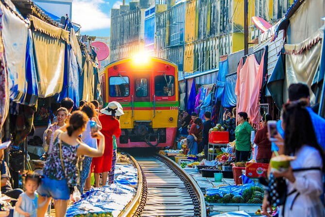 Day Trip to Bangkok Floating Market & Maeklong Railway - How the $30.98 price stacks up for a full day